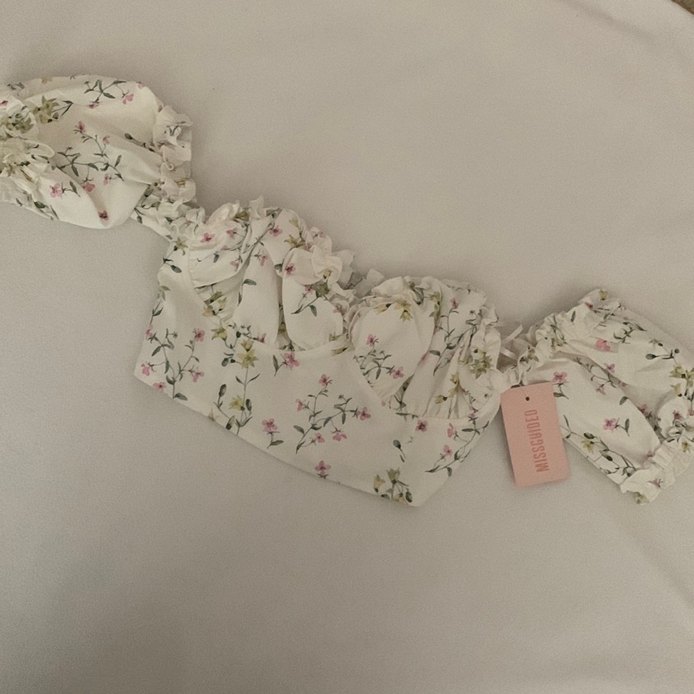 Missguided Floral Off the Shoulder Cropped Top